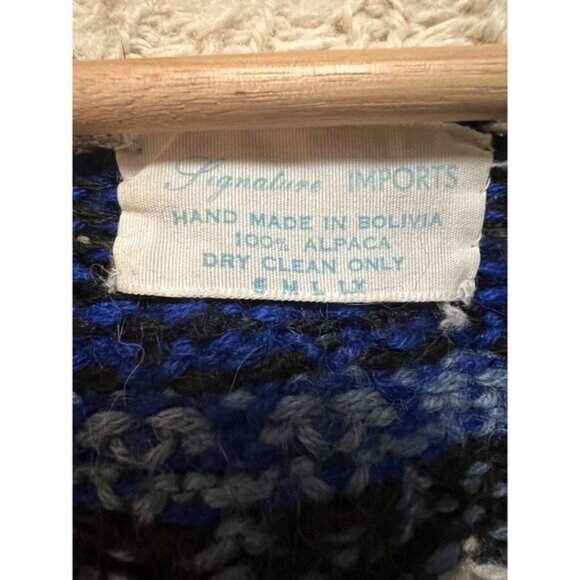 Vtg Signature Imports Alpaca Fair Isle Cardigan Black Blue White Fuzzy Bolivia - Picture 3 of 16